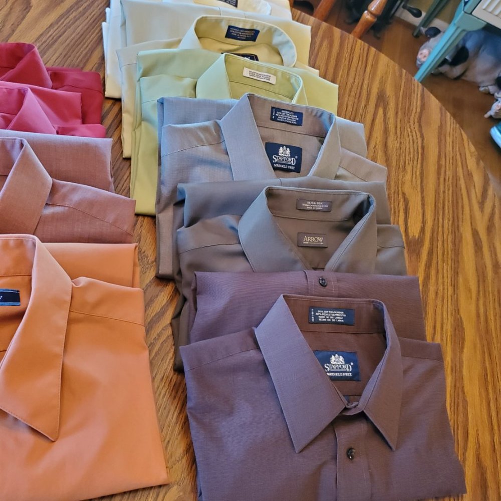 Men's Dress Shirts - Collection of 16 - Picture 4 of 16
